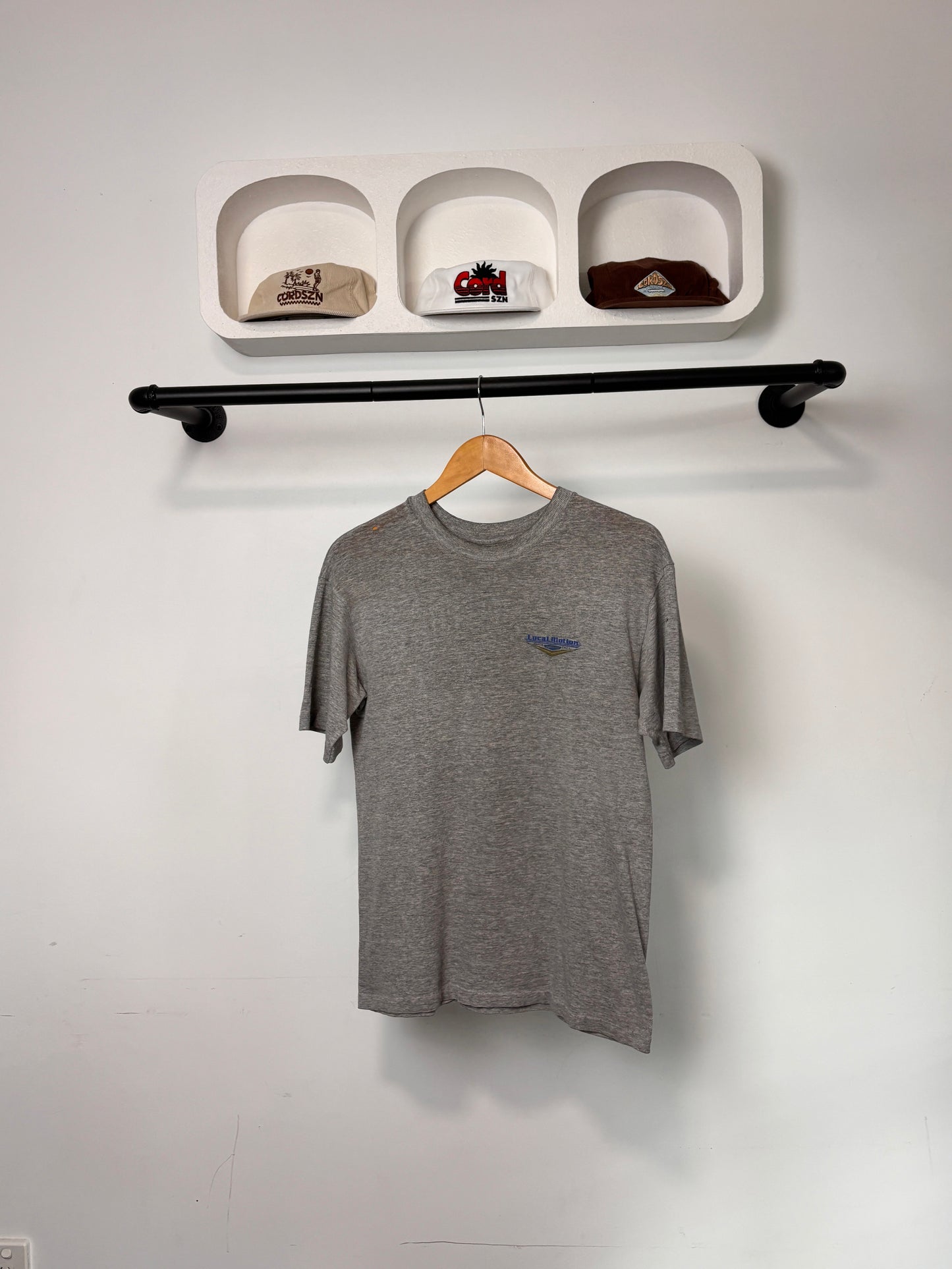 VINTAGE LOCAL MOTION TEE GREY