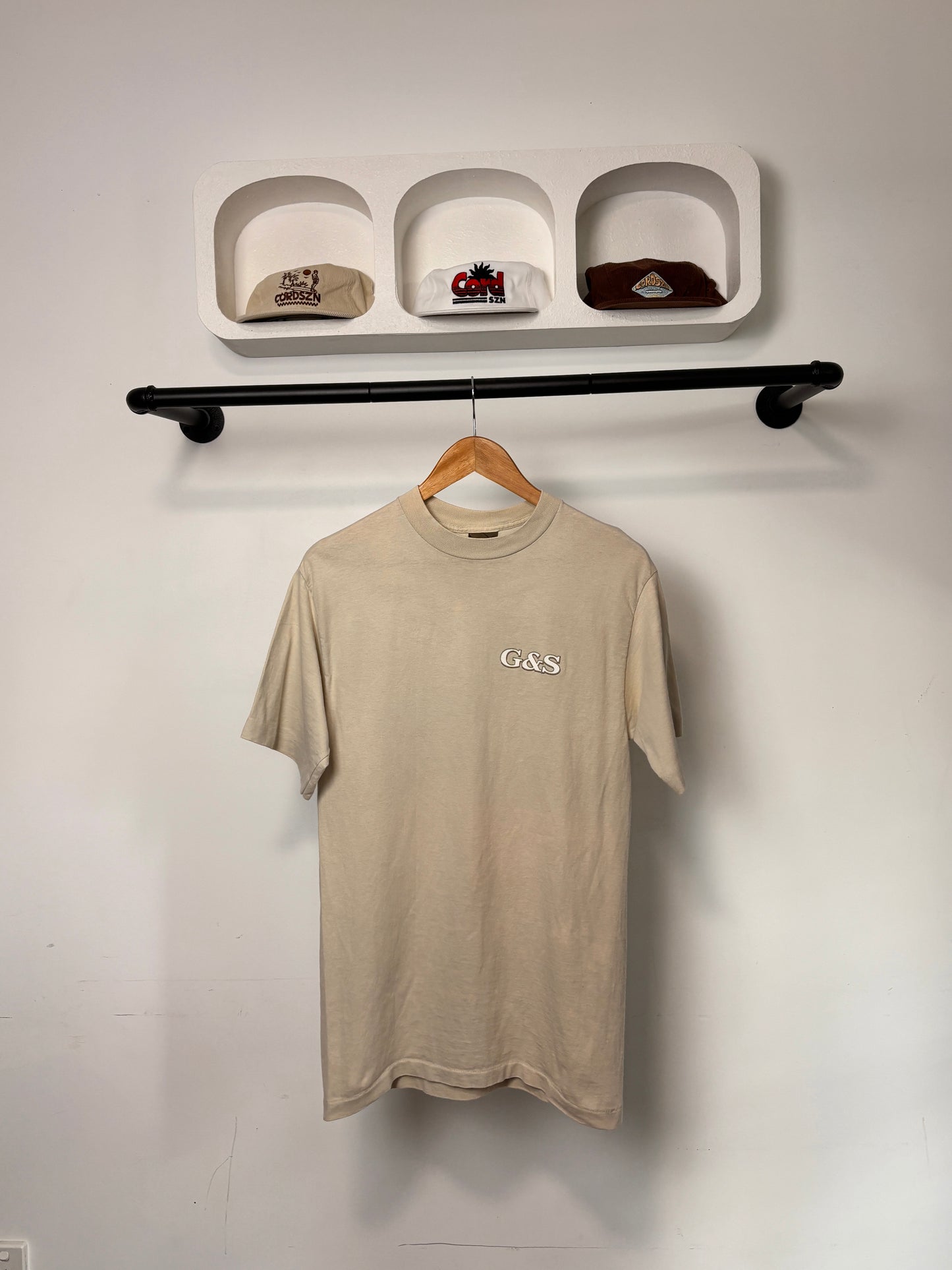 VINTAGE G&S TEE BEIGE