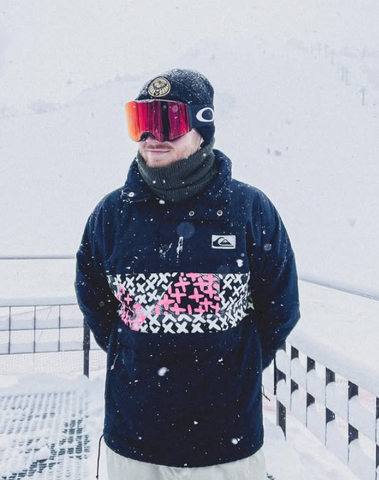 90's QUIKSILVER SKI JACKET BLACK W NEON PATTERN