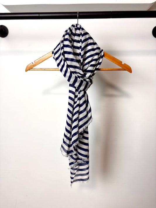 NAVY AND WHITE STRIPED SCARF