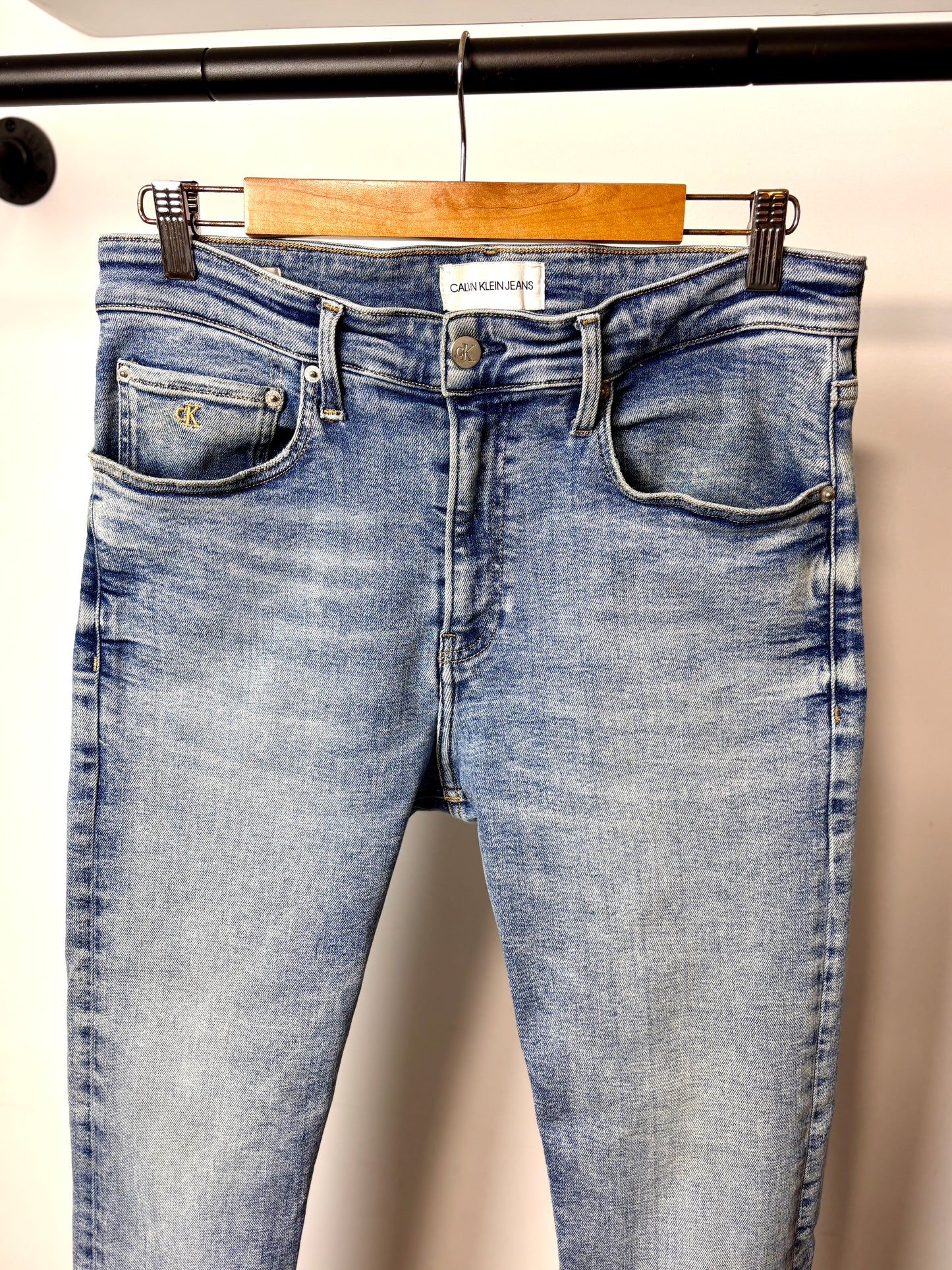 MODERN CALVIN KLEIN DENIM SKINNY JEANS