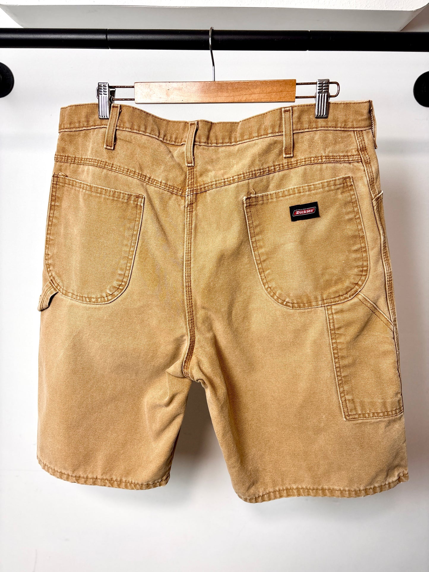 VINTAGE DICKIES CARPENTER SHORTS TAN