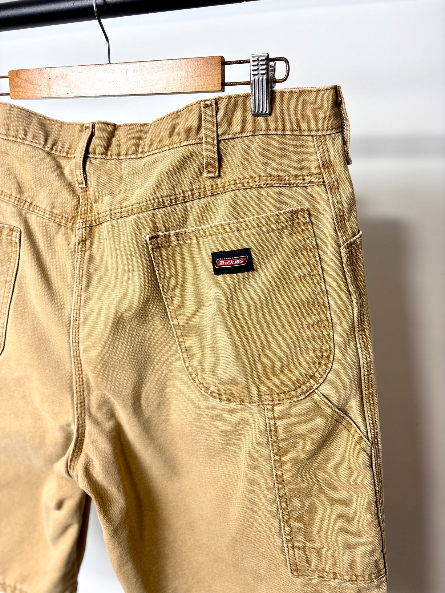 VINTAGE DICKIES CARPENTER SHORTS TAN