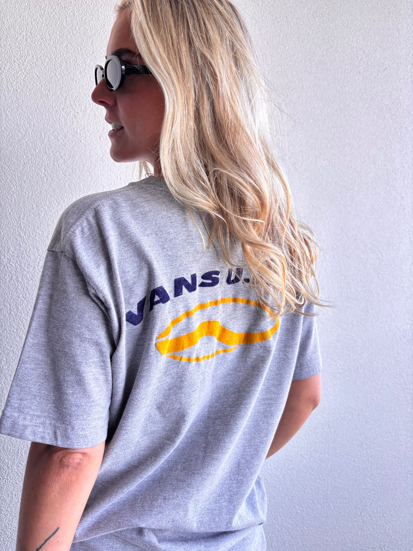 90S VANS USA TEE GREY