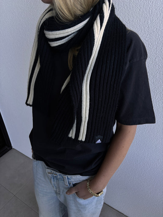 Y2K ADIDAS SCARF