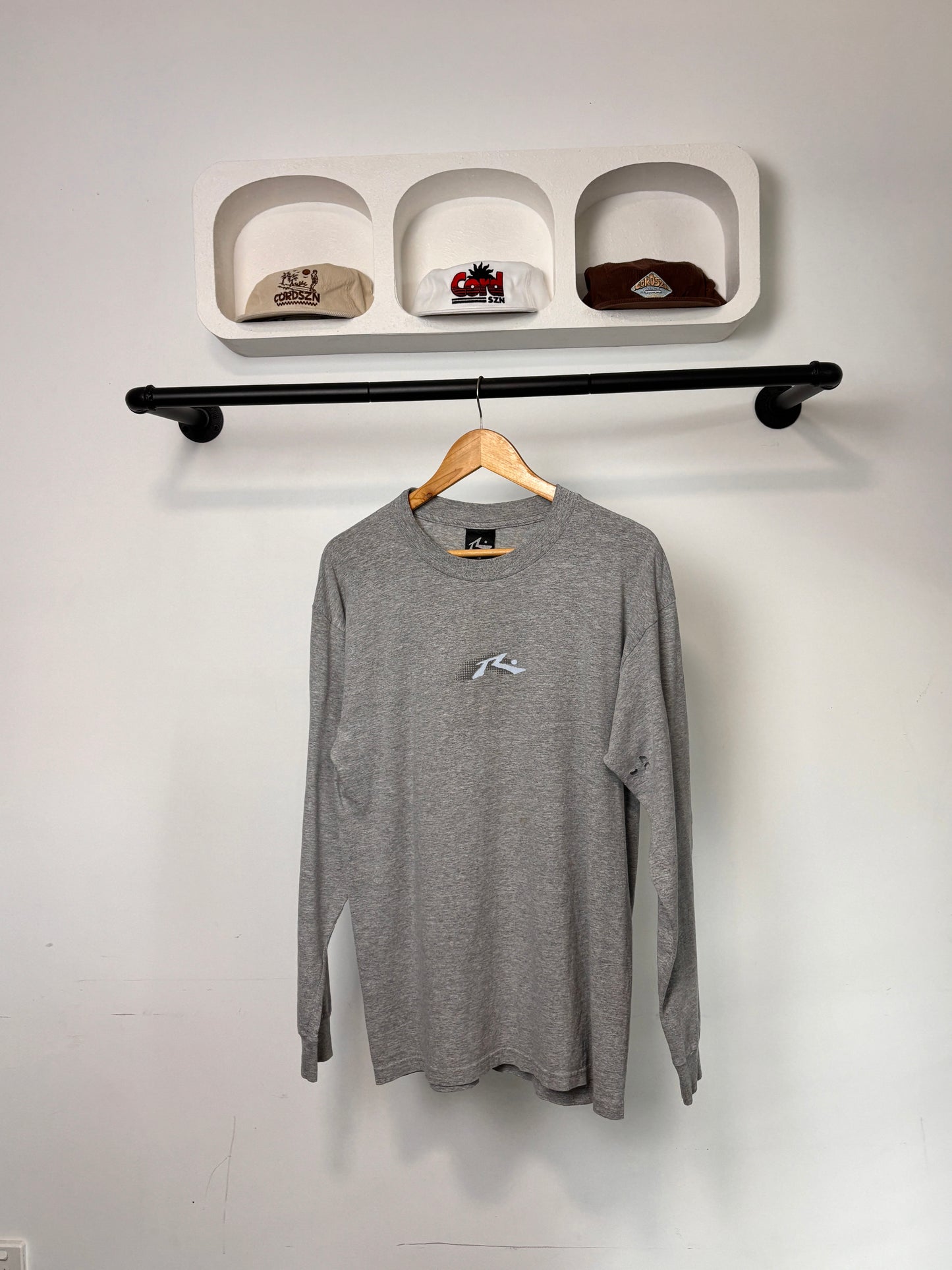 VINTAGE RUSTY LONGSLEEVE GREY