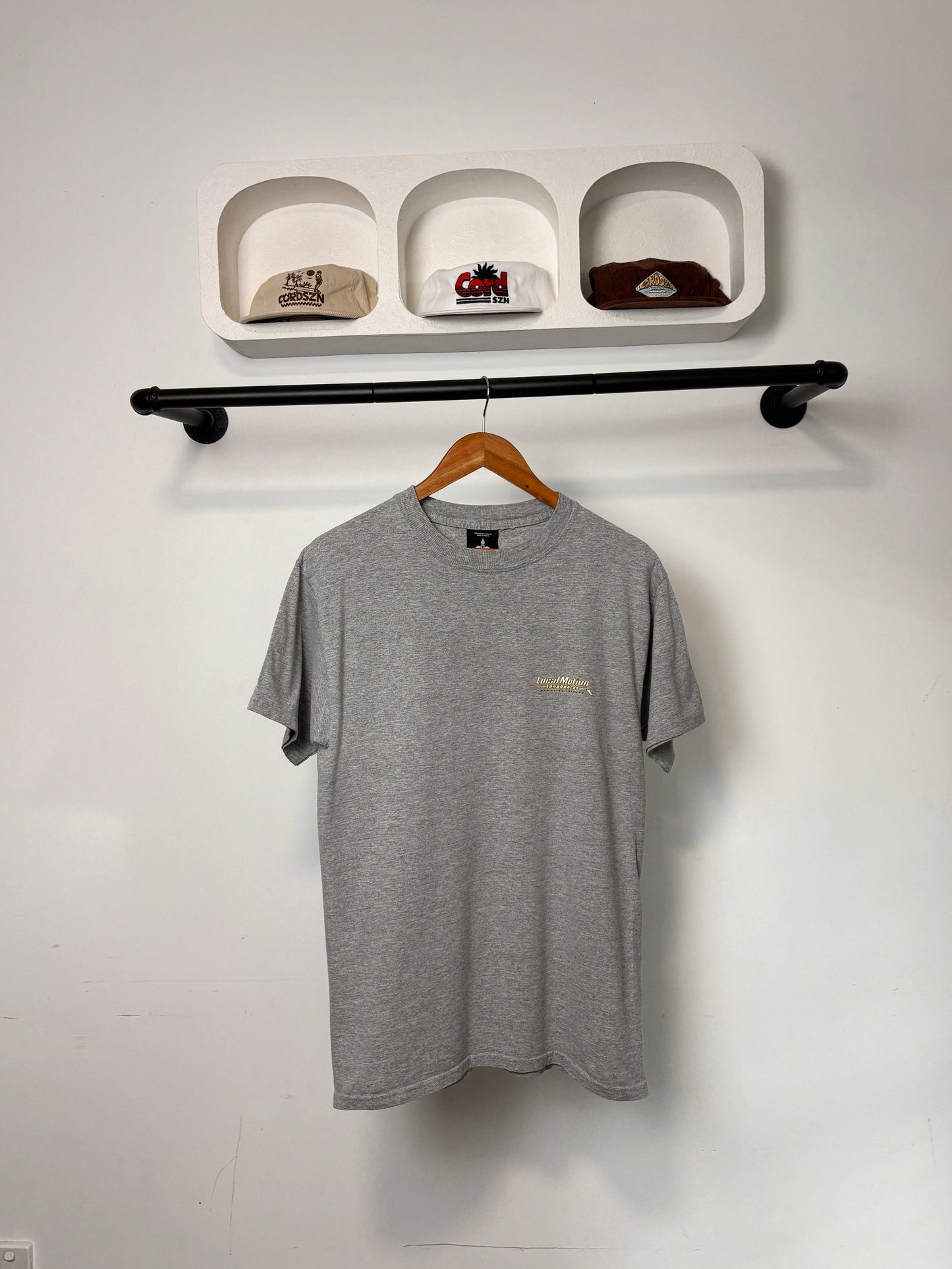 VINTAGE LOCAL MOTION TEE GREY