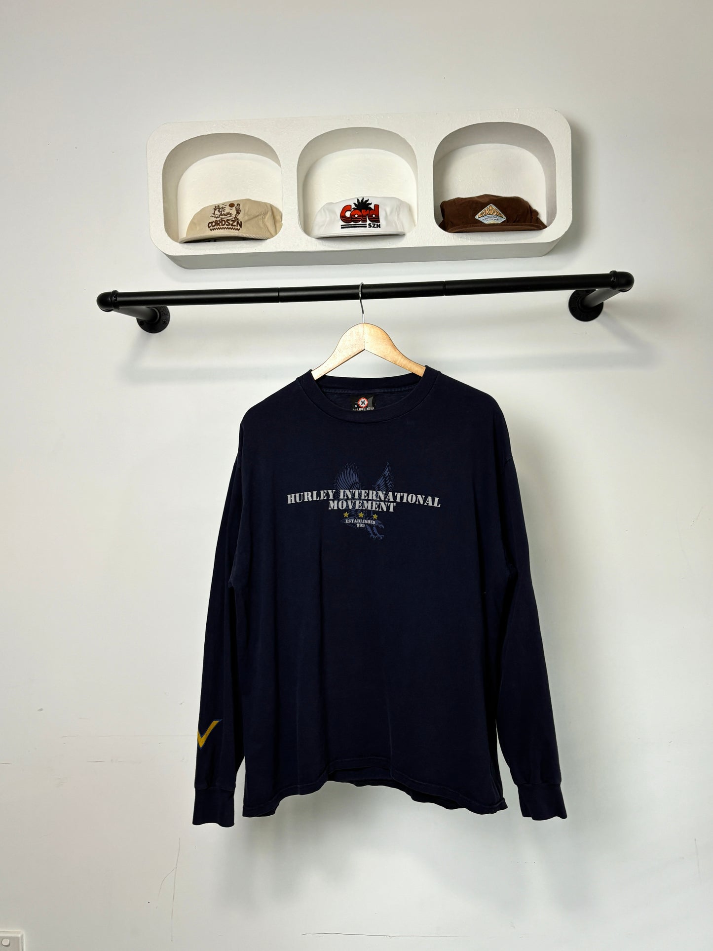 VINTAGE HURLEY LONGSLEEVE TEE NAVY