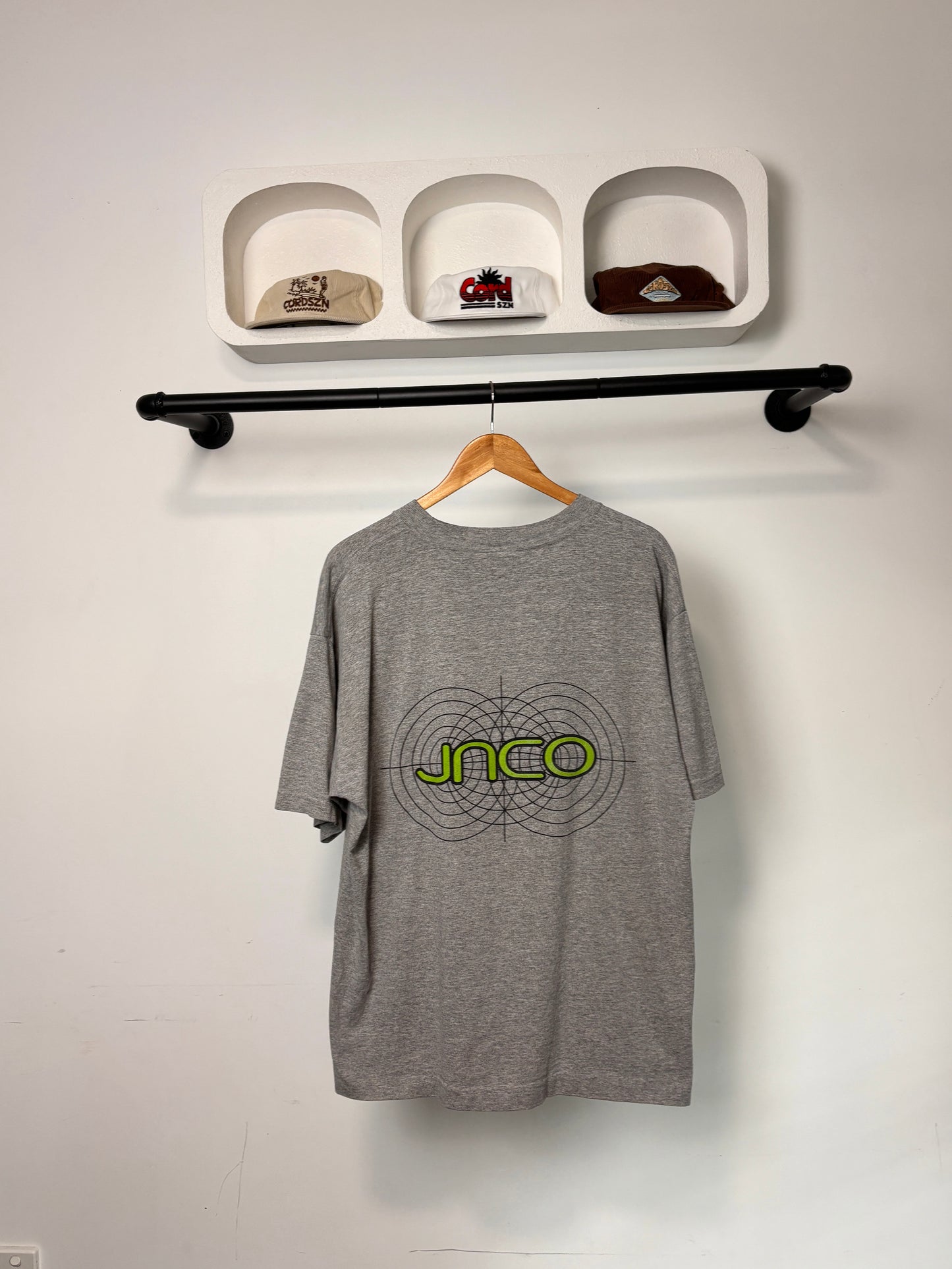 VINTAGE JNCO TEE GREY