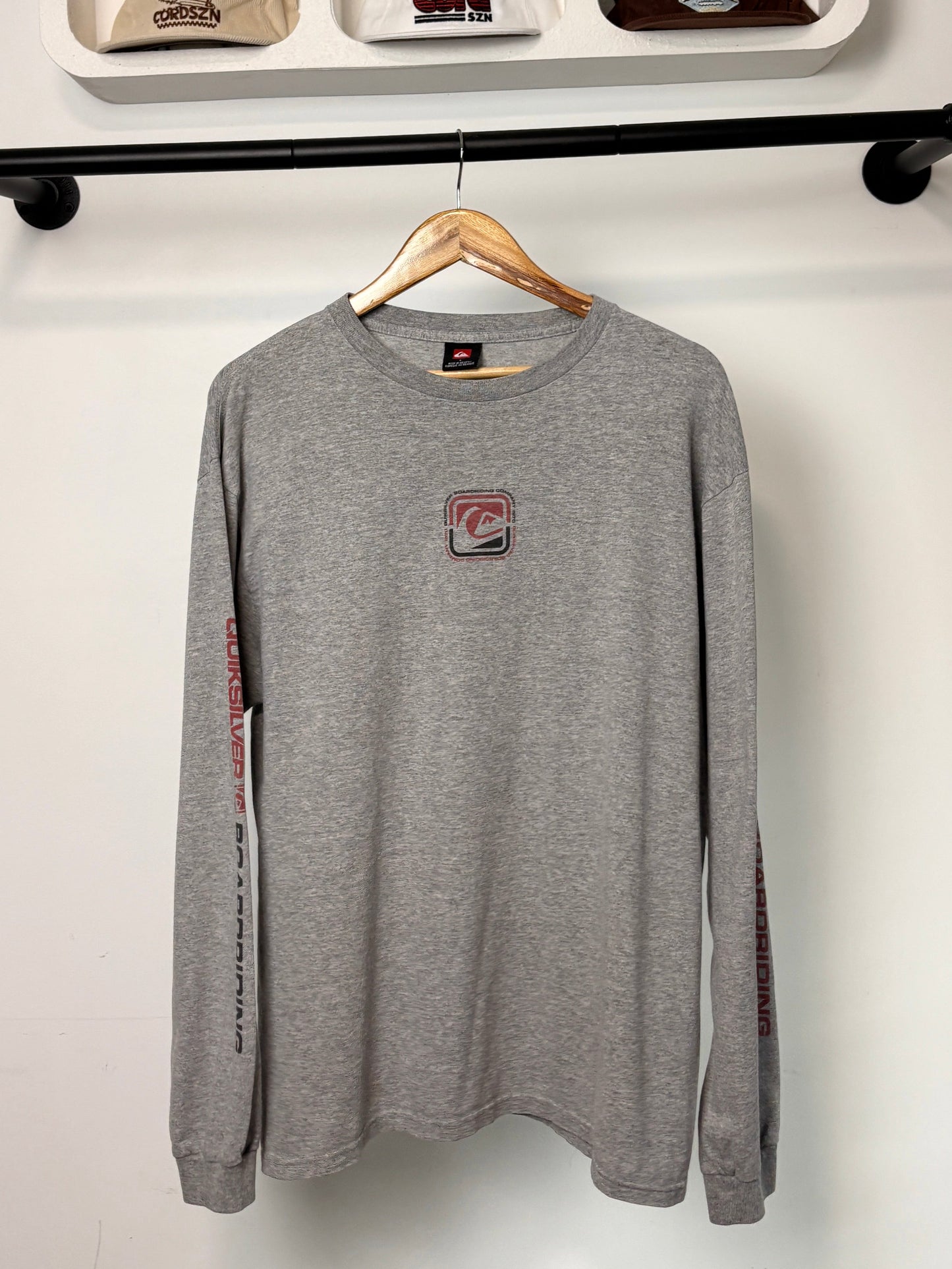 Y2K QUIKSILVER BOARDRIDING LONGSLEEVE GREY
