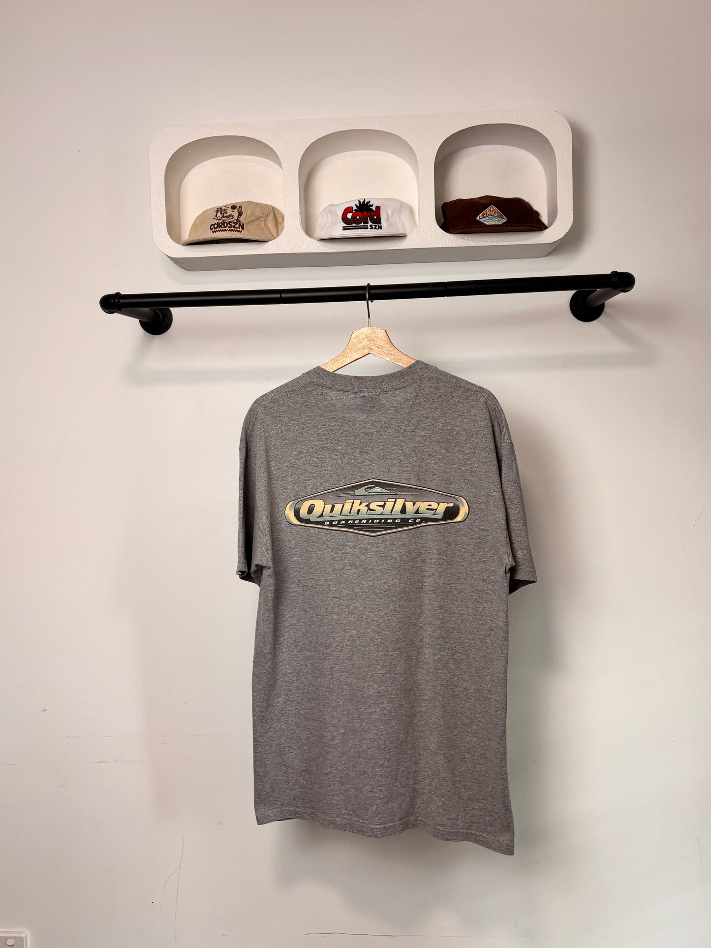 VINTAGE QUIKSILVER TEE GREY