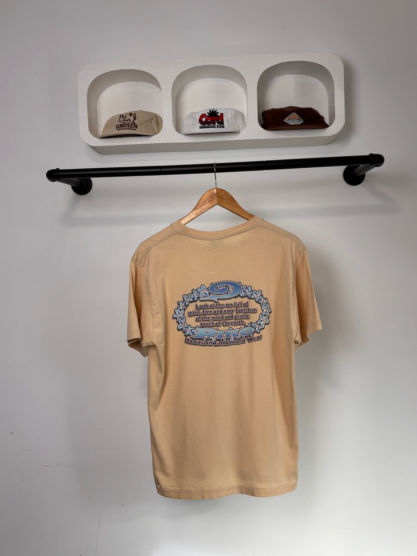 VINTAGE PIKO SURF TEE BEIGE