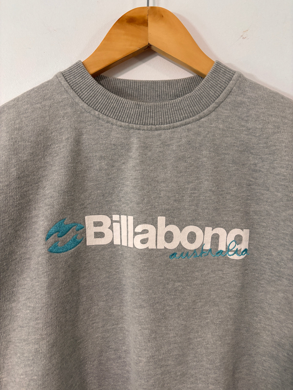Y2K BILLABONG JUMPER GREY